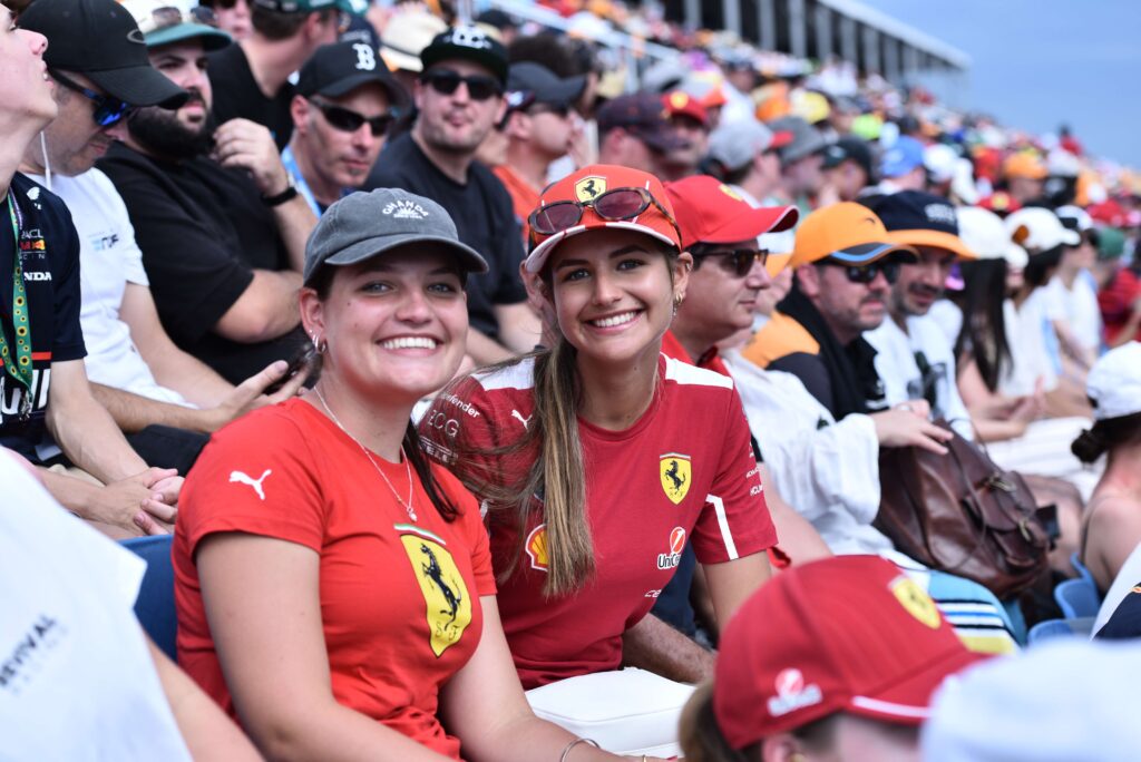 Jones Grandstand Package